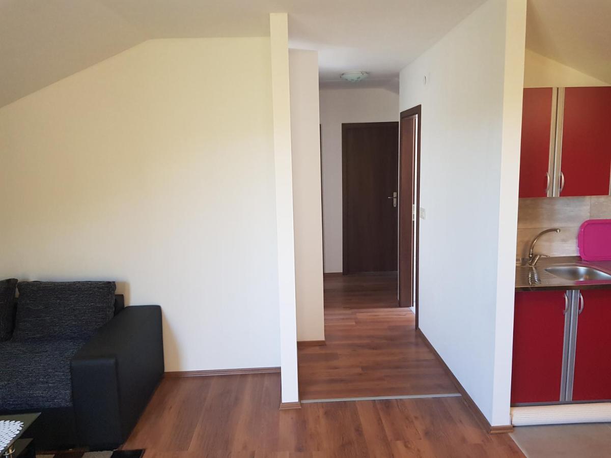 Apartman Ravlic 马林斯卡 外观 照片